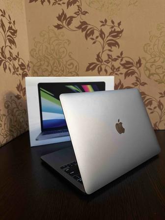 MacBook 2022 M2