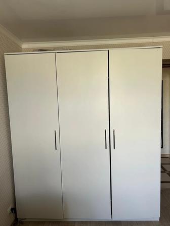 Продам шкаф