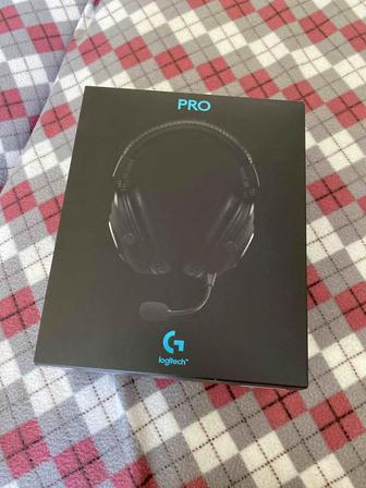 Наушники Logitech G Pro черные