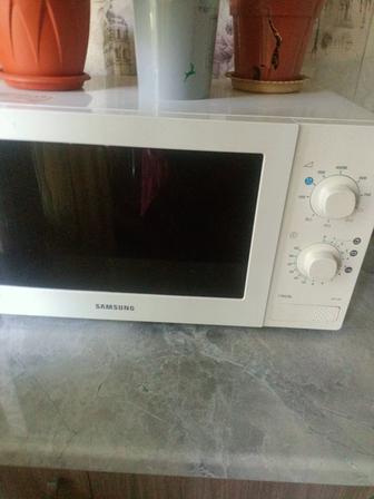 Продам микроволновку