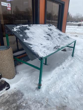 Продам стеллажи разные