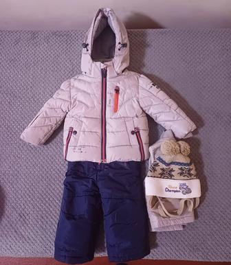 Продам зимний комбинезон на мальчика в хорошем состоянии, на годик