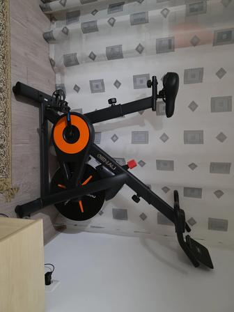 Велотренажёр (спинбайк)