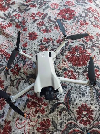 Продается дрон DJI