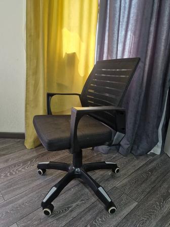 Продам офисное кресло 10шт