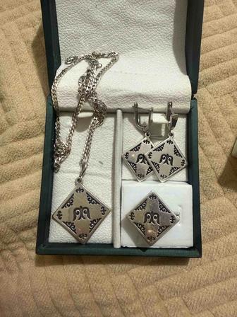 Украшения и аксессуары Сырға