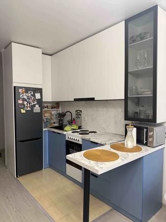 Продается кухонный гарнитур