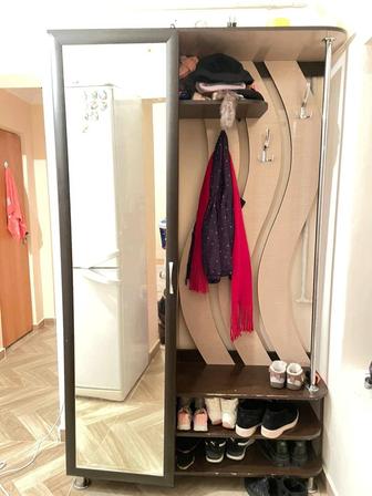 Продам прихожий