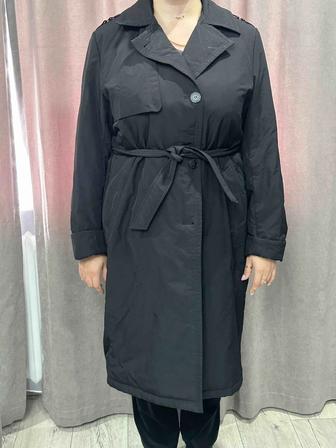 Продам плащь 54 размер