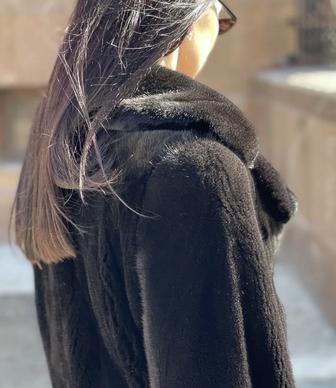 Продам норковую шубу в отличном состоянии