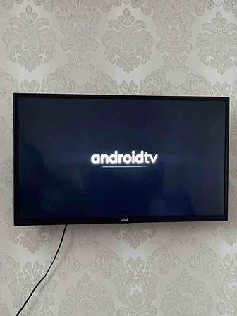 Smart TV 81,3 см, почти новый!