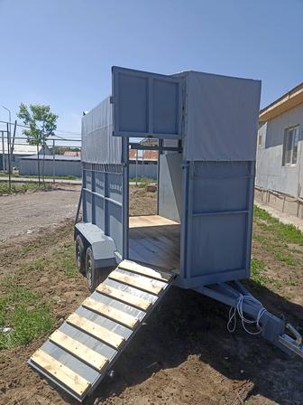 Коневозка Прицеп