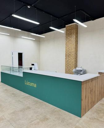 Продаю Витрину и барную стойку из мдф