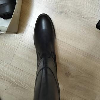 Сапоги женские демисезонные 39 р