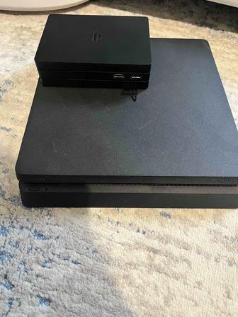 Продам PlayStation 4 slim