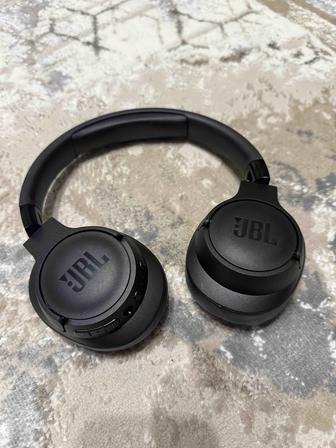 Продаю наушники Наушники JBL Tune 770NC в хорошем состоянии, как новые