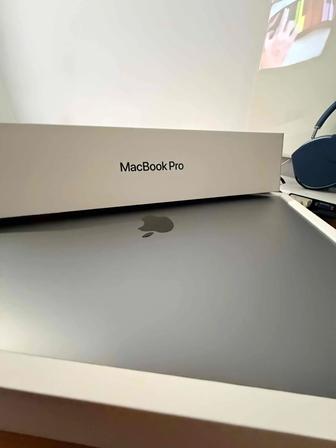 MacBook Pro 13 256 GB SSD