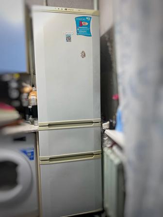 Продается холодильник