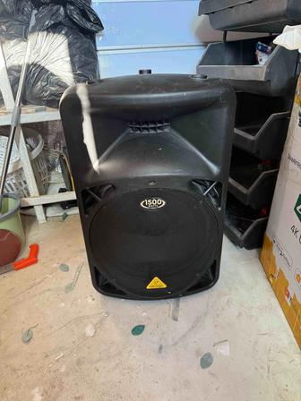 Продам колонку berhinger 1500watts