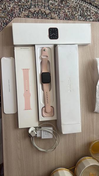 Продам Apple Watch 6 series