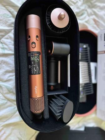 Продам стайлер Дайсон оригинал