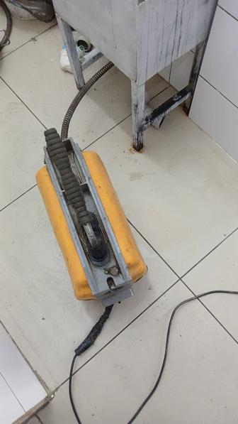 Сантехник чистка канализации немецким аппаратом работаем круглосуточно не