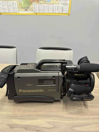 Видеокамера Panasonic M900