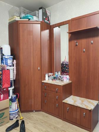 Срочно продам шкаф