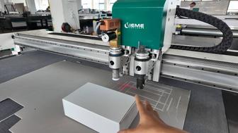 Плоттер планшетный для резки картона 1600х2500 мм