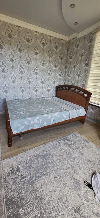 Спальный кровать