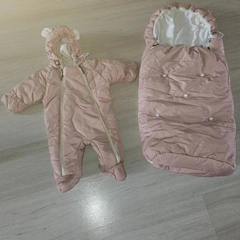 Продам детский конверт и комбинезон
