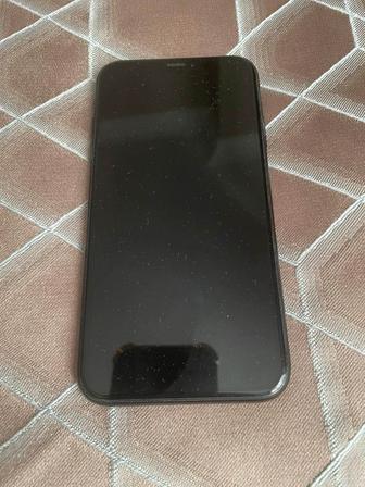 Продам iPhone XR 64g