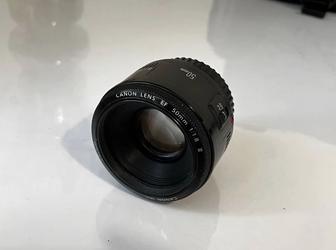 Объектив Canon EF 50mm f/1.8 II (для портретов)