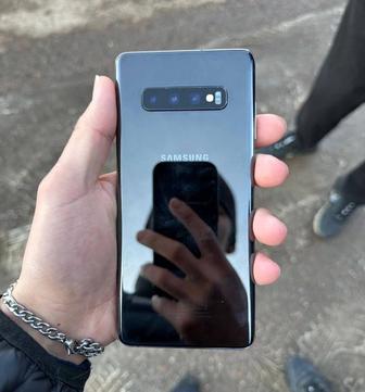 Samsung S10 Pluse