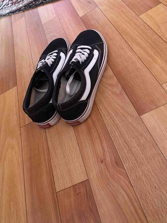 Продам кеды Vans