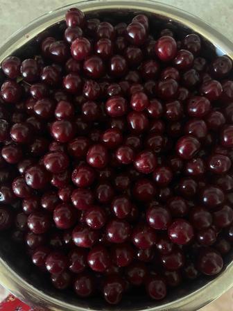 Продам спелую домашнюю вишню