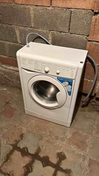 продам машинку стиральную