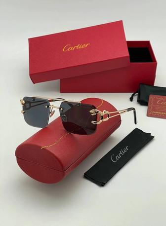 Очки солнцезащитные