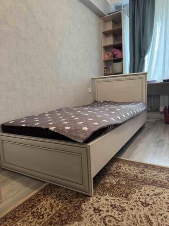 Продам две односпальные кровати