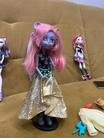 Monster High mouscedes king boo york