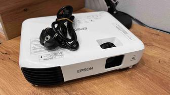 Проектор Epson -E10