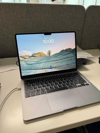 Macbook air m2 13 дюймов 8/256