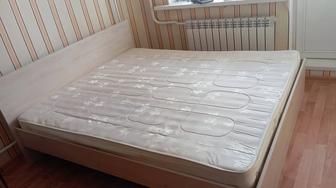 Продам кровать