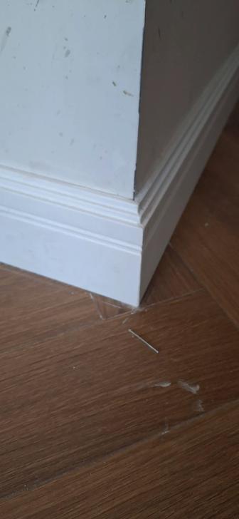 Установка плинтусов