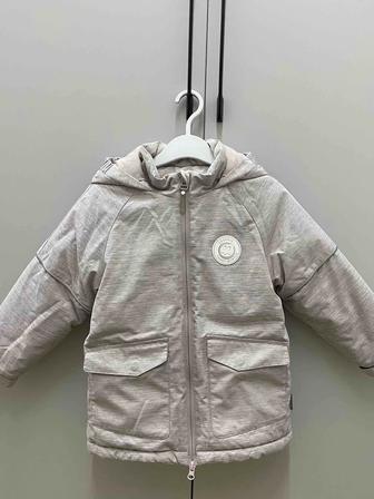 Продам детскую куртку