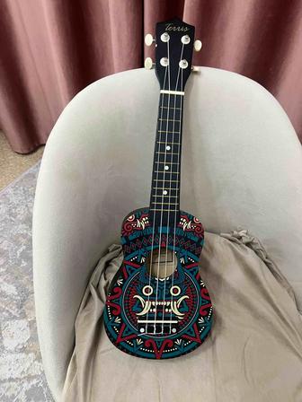Продам Укулеле