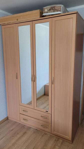 Шкаф распашной 160х60х225 см.