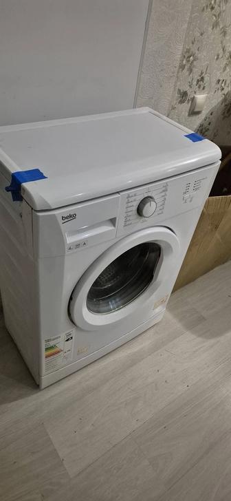 Продам стиральную машину BEKO На запчасти
