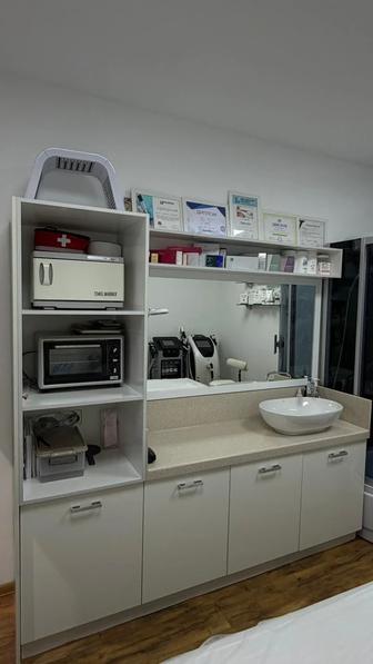 Гарнитур косметолога