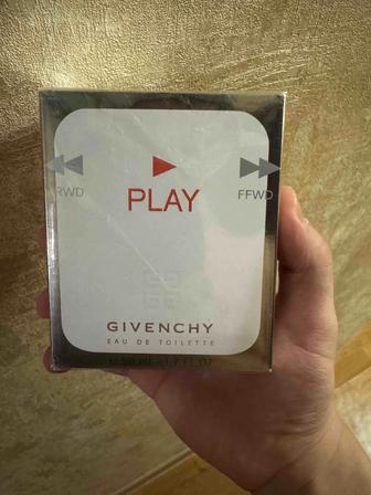 Продам духи Givenchy Play Him